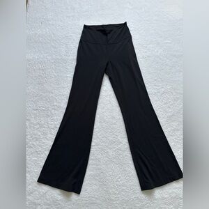 Lululemon Flare Leggings Size 8 Black High Rise Yoga Pants Groove Style